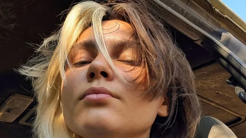 Zpráva: Poslední rozloučení s legendární operátorkou dronů Lanou Čornohorskou