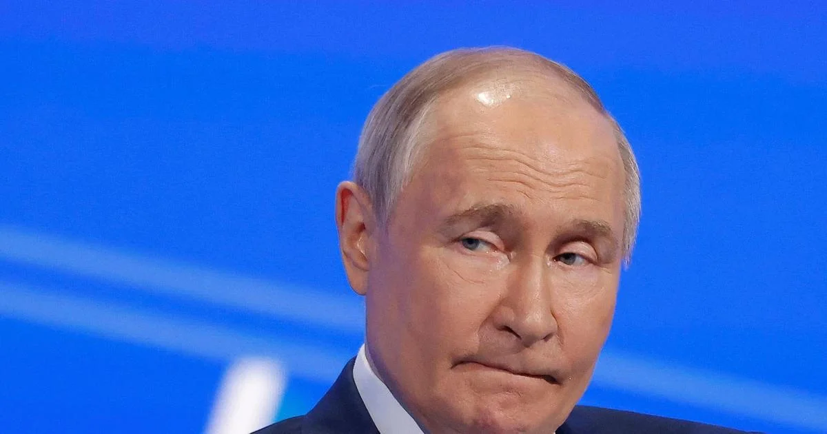 Иллюстрация к статье: Почему Путин не спас еще одного союзника? Аналитики предполагают стратегию