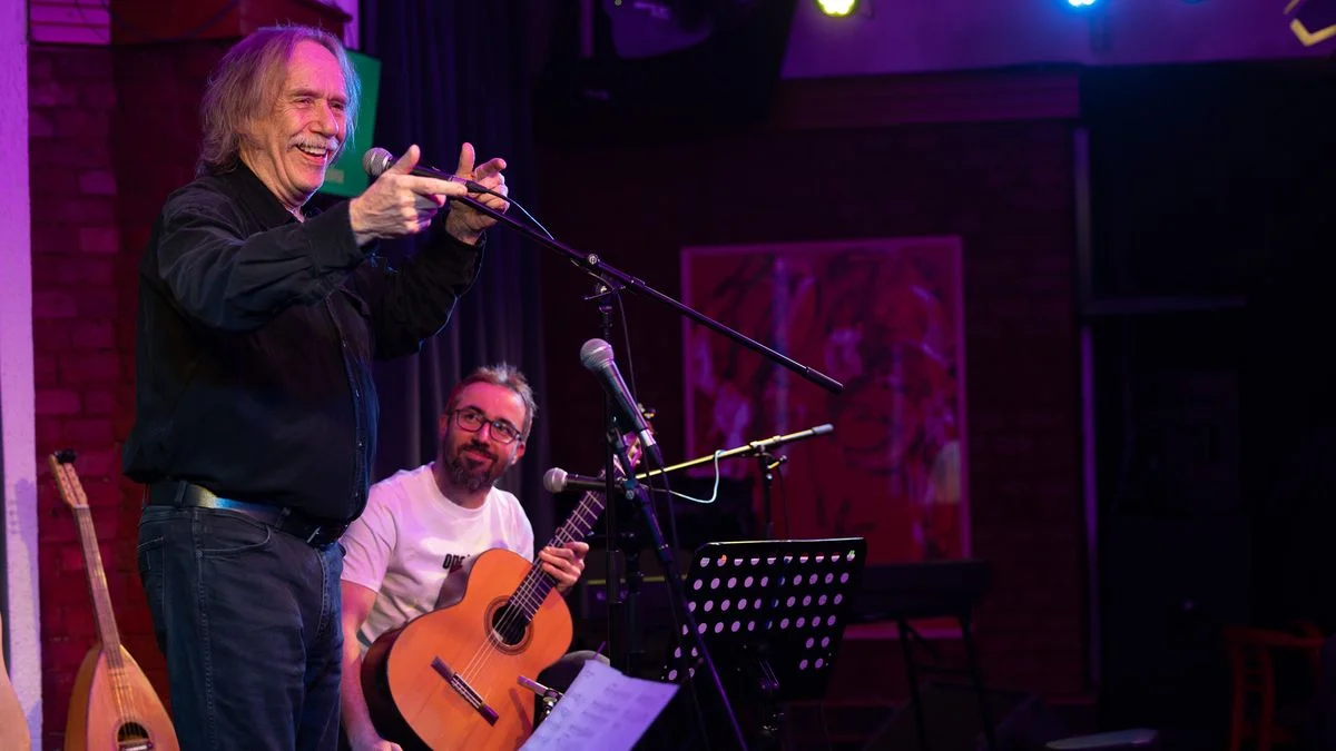 Ілюстрація до статті: Дивовижний вечір: Нохавіца заспівав українцям пісні The Beatles у нових обробках