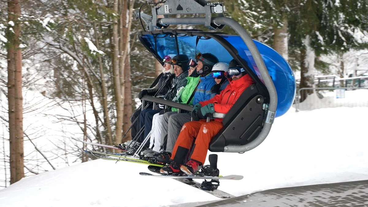 Ілюстрація до статті: Відмінні умови для лижного відпочинку в Чехії: сніг, малолюдно та доступні ціни на скіпаси