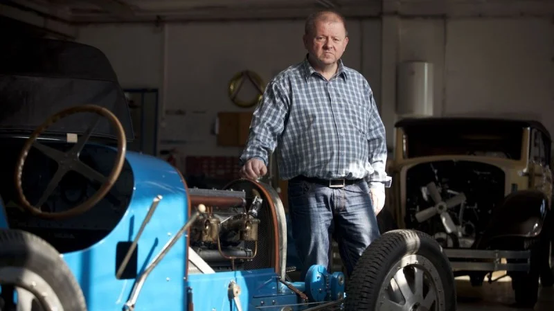 Zpráva: Zemřel Ladislav Samohýl, známý zlínský podnikatel a sběratel historických vozidel