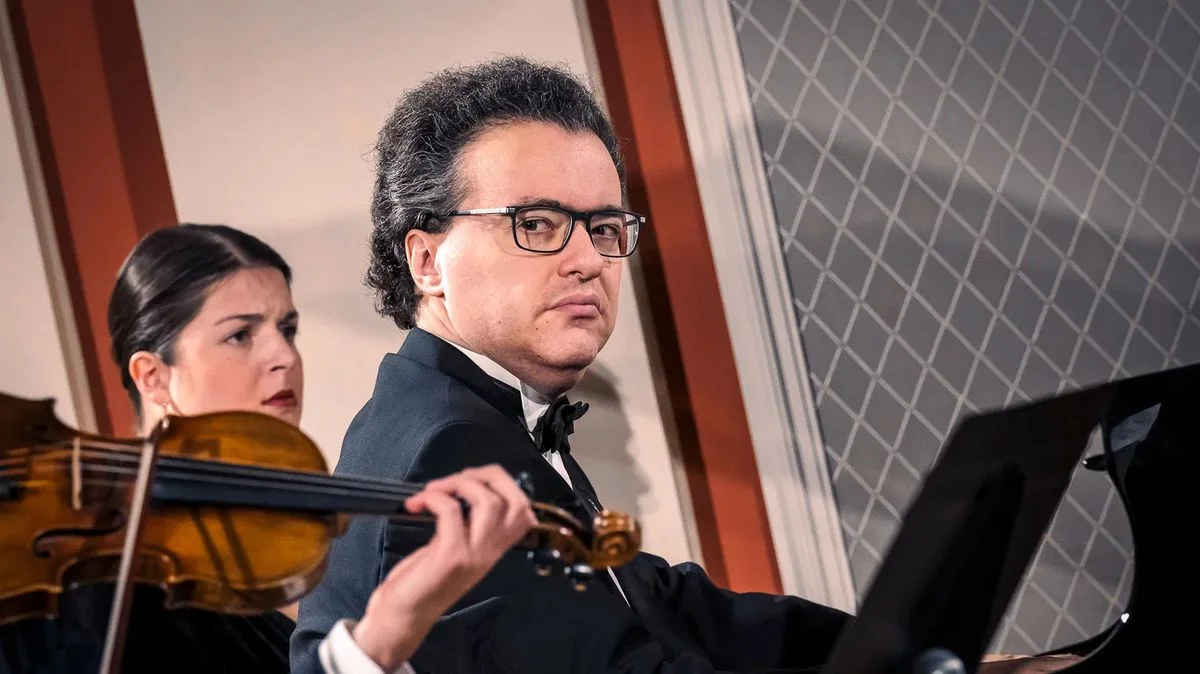 Ilustrace k článku: Recenze: Klavírní recitál Jevgenije Kissina v Praze