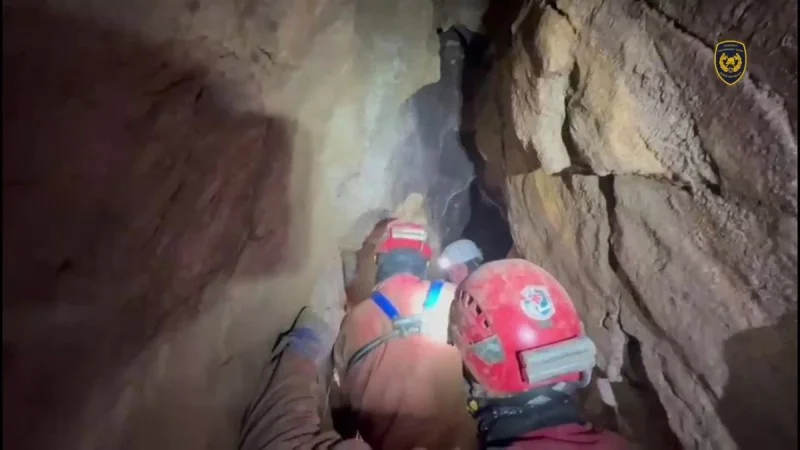 Zpráva: Zraněný speleolog v Moravském krasu: Operace po 20 hodinách záchrany